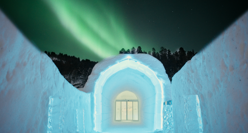 Seamless access to a wonderland of ice